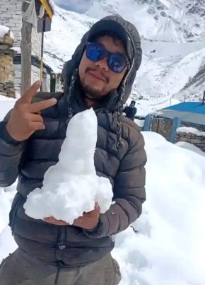 Unknown из Kathmandu 25 лет