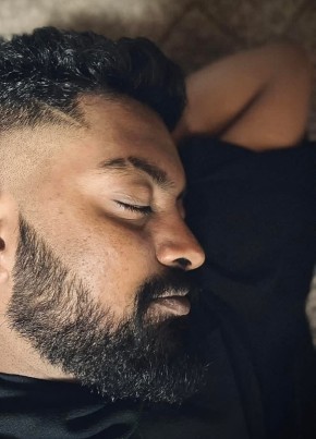 Kalana из ෙකාළඹ 28 лет