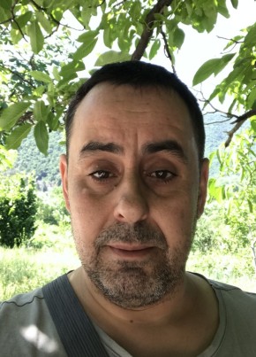 Yordan Valkov, 43, Република България, Пловдив