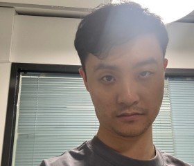 Xiaodong Chen, 33, Guangzhou