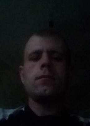 Василий, 37, Россия, Ачинск