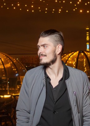 Дмитрий из Москвы 31 год