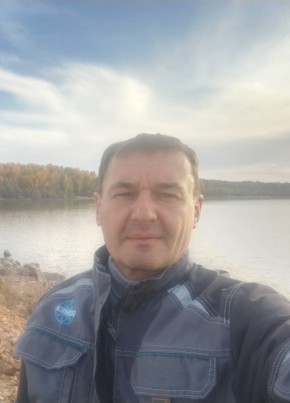 Константин из Бора 43 года
