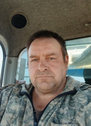Василий из Омска 47 лет