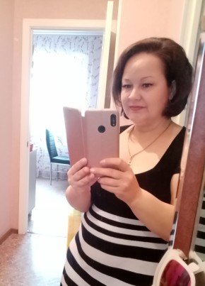 Мила, 46, Россия, Энгельс
