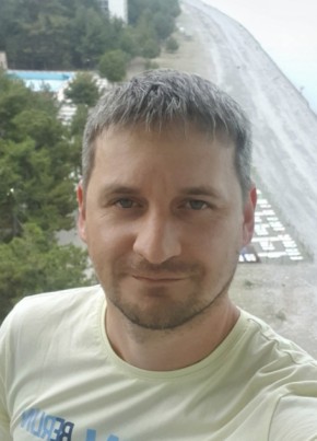 Андрей из Воронежа 41 год