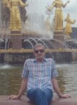 Alex, 67, Pushkino