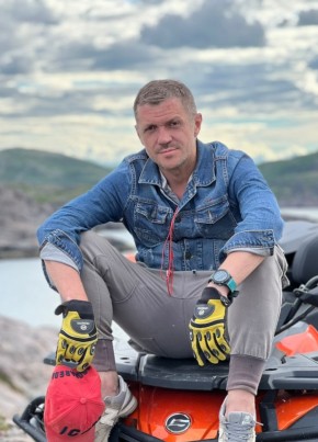 Konstantin, 40, Russia, Murmansk