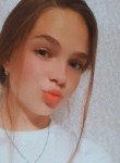 ксения, 18, Челябинск, ищу: Девушку  от 18  до 28 