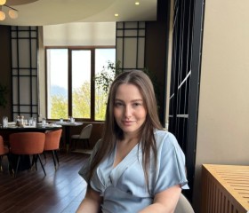 Karina, 34, Brussels