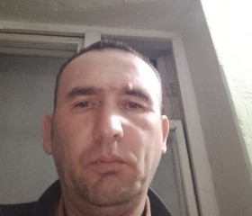 Jaxongir Gapparo, 18, Tashkent