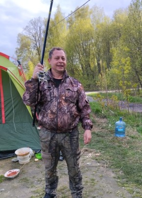 Иван, 43, Россия, Краснознаменск (Московская обл.)