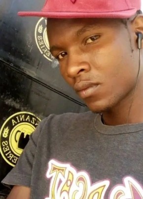 Erick mandala, 18, Tanzania, Bariadi