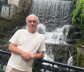 Alex, 54, Toronto