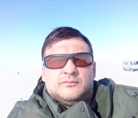 Konstantin, 53, Moscow