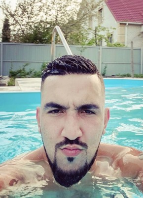 Hicham Bouzaaa, 25, Россия, Казань