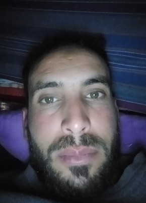 Ramzi, 31, People’s Democratic Republic of Algeria, Constantine