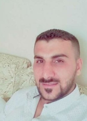 Hasan, 33, Türkiye Cumhuriyeti, Adana
