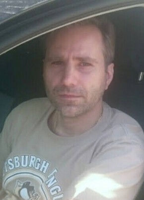 Alex из Berlin 52 года