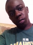 Bruno, 18 лет, Libreville