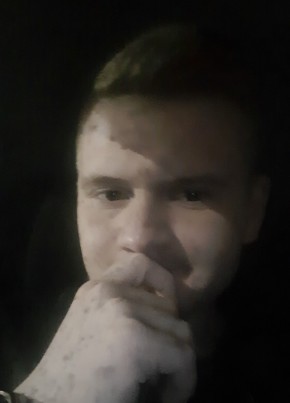 Maksim, 21, Russia, Saint Petersburg