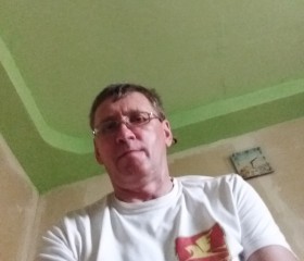 Виктор, 56 лет, Котельниково