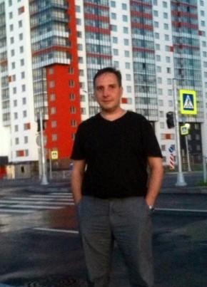 Роман, 44, Россия, Санкт-Петербург