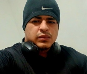 Javii R, 25, Delicias