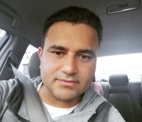 Mike, 24, Cambridge