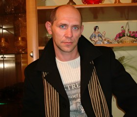 Vitaliy, 52, Tikhvin