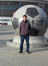 Dmitriy, 36, Russia, Feodosiya