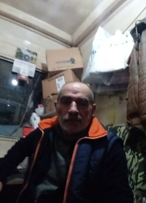 Hasan, 54, Türkiye Cumhuriyeti, İstanbul