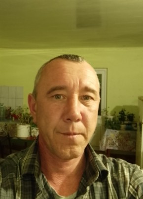 Андрей, 41, Россия, Межводное