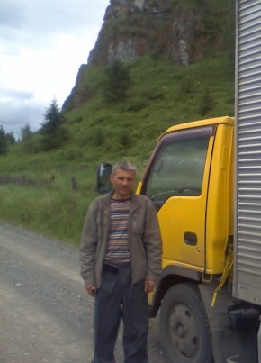 Артур, 55, Россия, Ачинск