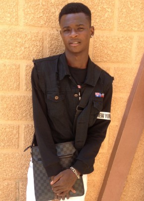 Blvh Akesesem, 25, Ghana, Accra