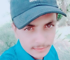 shehroz, 20, Fort Abbas