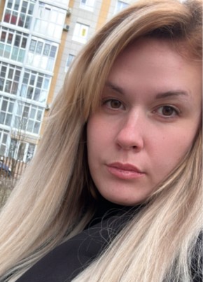 Елена, 29, Россия, Анапа