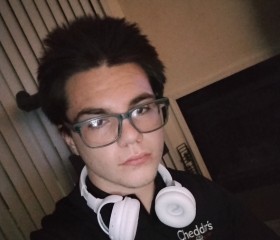 Zeth Stiffler, 19, Oklahoma City