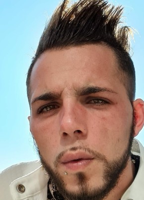 Erik, 25, Repubblica Italiana, Portomaggiore