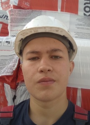 Артём, 23, Россия, Саратов