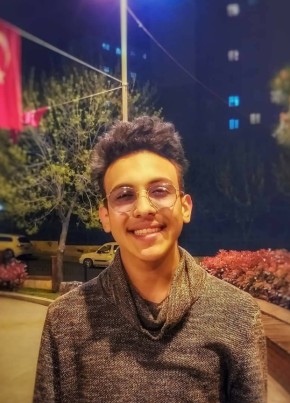 Hamza, 21, Türkiye Cumhuriyeti, İstanbul