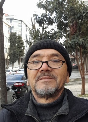 İSİMBEY BEK, 59, Türkiye Cumhuriyeti, İstanbul