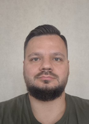Armands из Rīga 41 год
