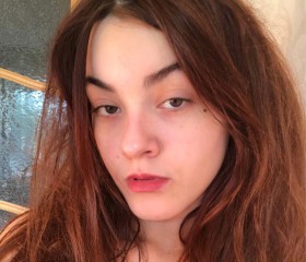 Елена, 19 лет, Санкт-Петербург