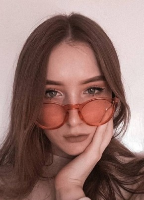 Людмила, 21, Россия, Краснотурьинск