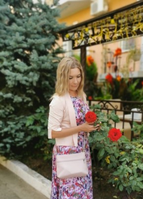 Людмила, 38, Россия, Дзержинский