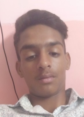 Bana boy, 18, India, Bārān