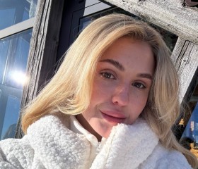 Anna, 25, Moscow