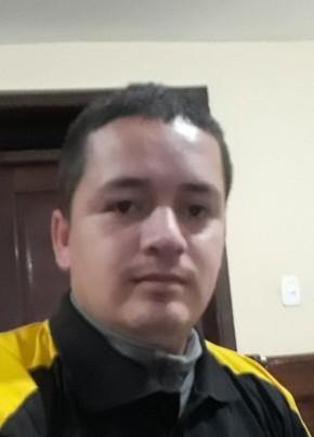 dario , 34, República del Ecuador, Quito