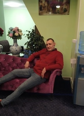 Николай, 36, Россия, Новый Оскол